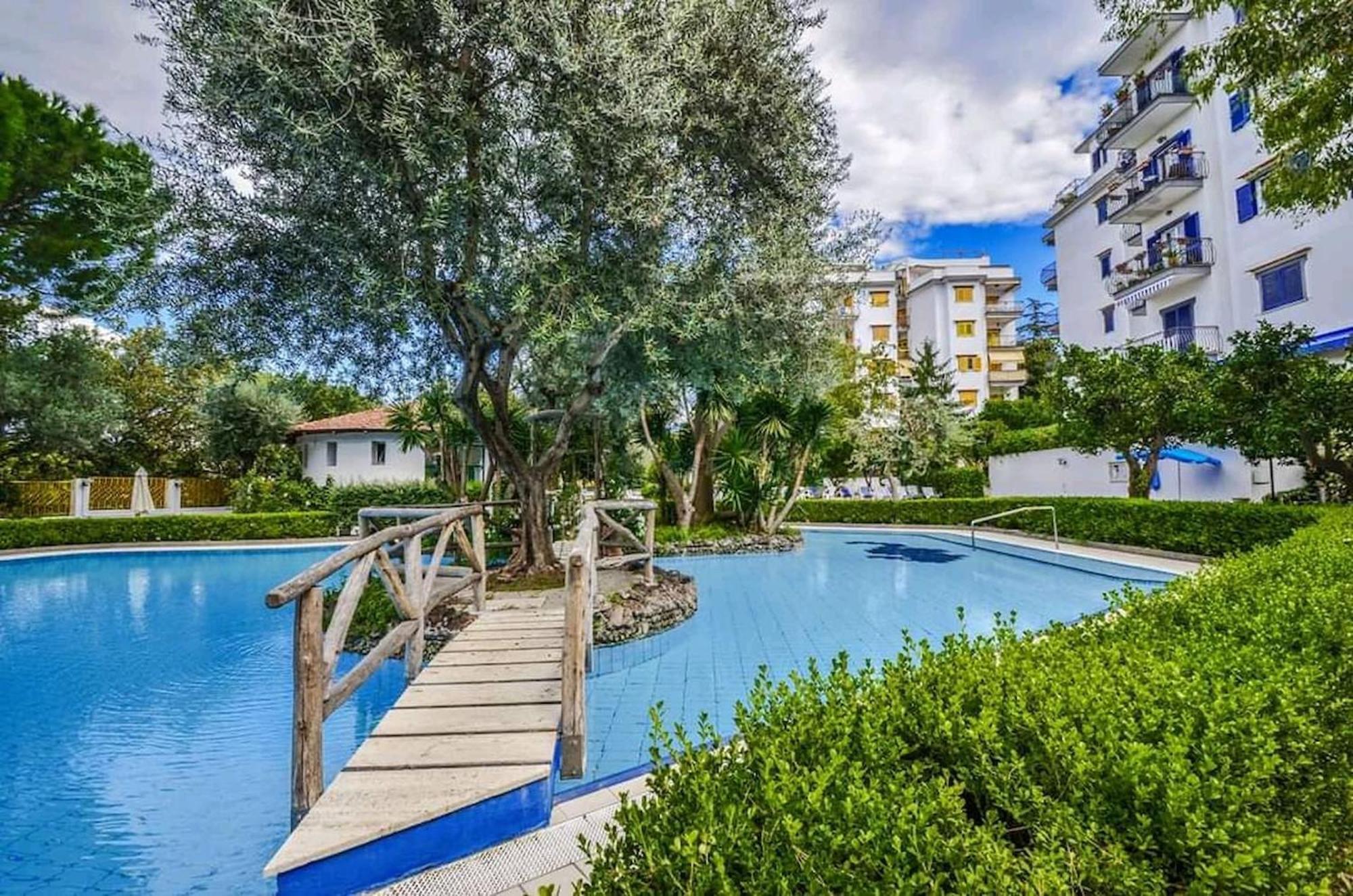 Sorrentovibes - Modern Apartment With Terrace, Swimming Pool&Tennis Exterior photo